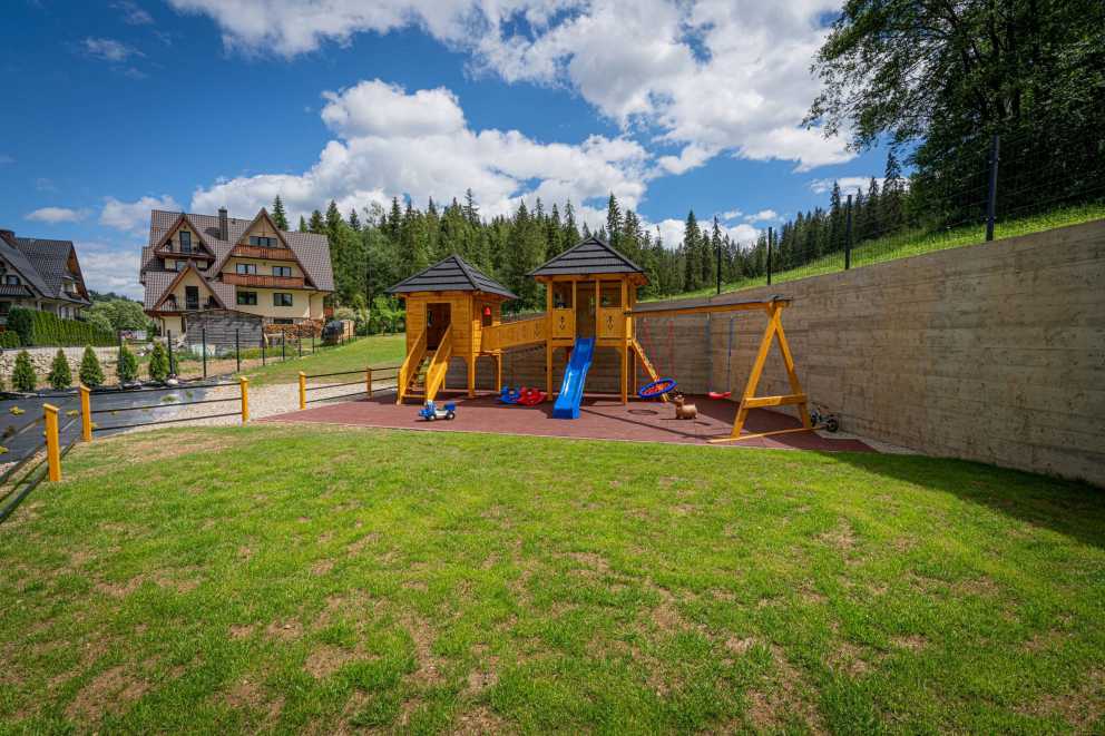 Zewnętrzny plac zabaw