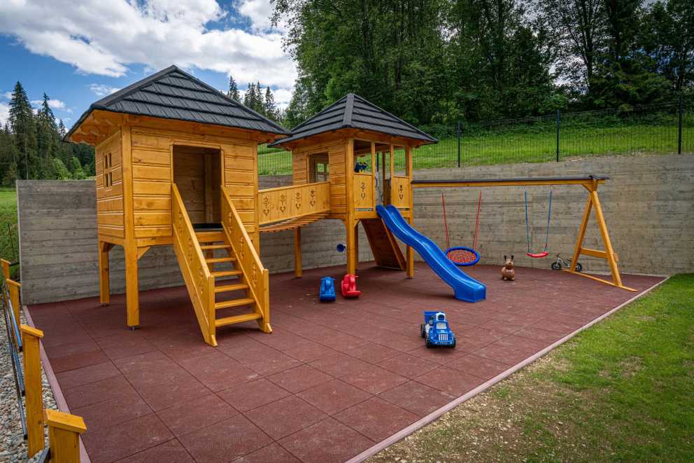 Zewnętrzny plac zabaw